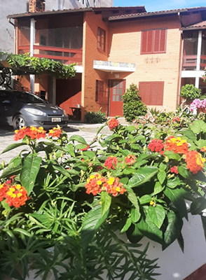 Pousada e Residencial Ilha Dourada